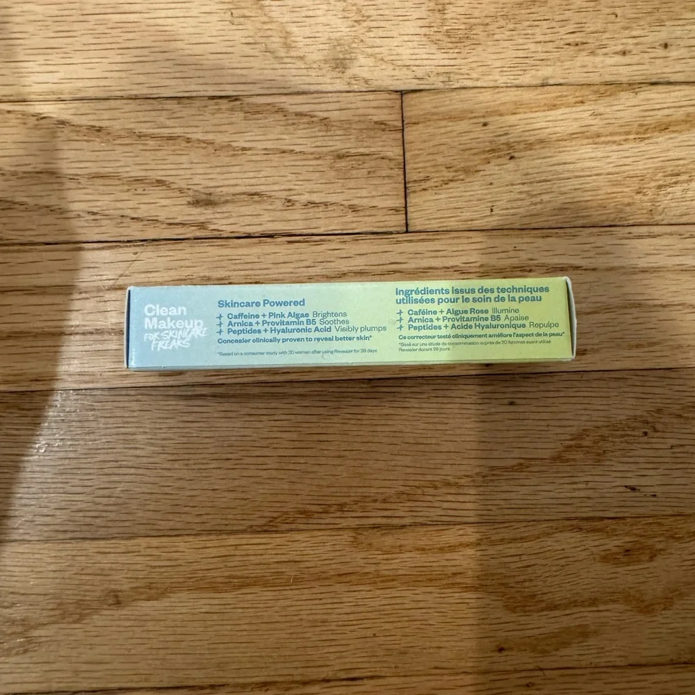 Kosas Revealer Super Creamy+ Brightening Concealer with Caffeine&Hyaluronic Acid